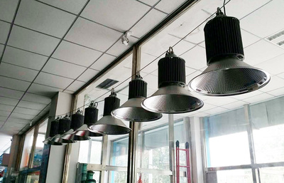 服務(wù)&信任|科明&北京順義未來之星:服務(wù)帶來好口碑 - 工業(yè)案例 - LED工業(yè)照明-工廠照明-戶外照明-LED工廠燈-LED泛光燈-LED投光燈-科明光電