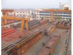 上海起重機(jī)起重匯工廠店 專業(yè)生產(chǎn)單梁、雙梁橋式與門式起重機(jī)